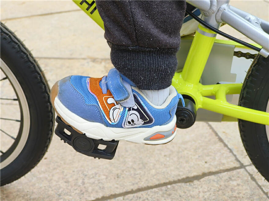 酷骑城市款儿童自行车f3,酷骑f3和迪卡侬儿童自行车哪款好