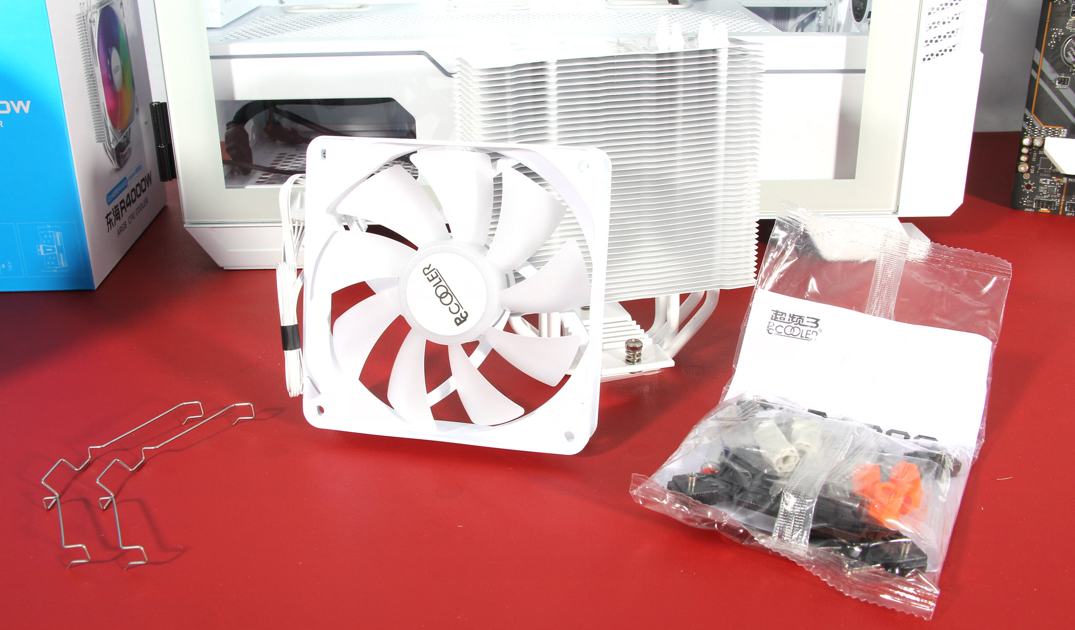 全风扇装机爱不爱？细数新机箱里的八把风扇