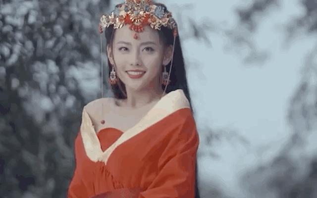 长相妩媚却情史干净的五位女星,不算特别惊艳却能红的五位女星