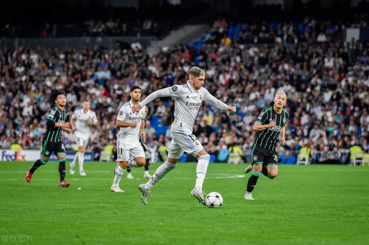 皇家马德里队vs皇家社会比赛时间,欧冠皇马vs埃因霍温比赛集锦