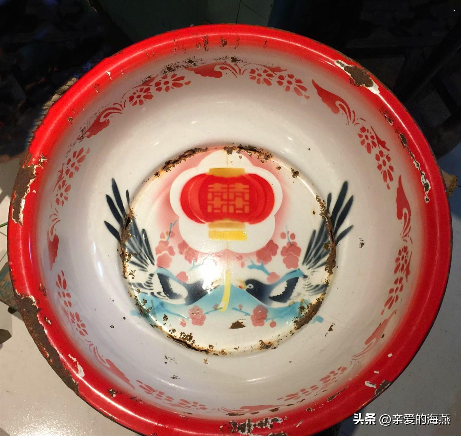 晒晒当年结婚时的老物件,七八十年代的结婚老物件