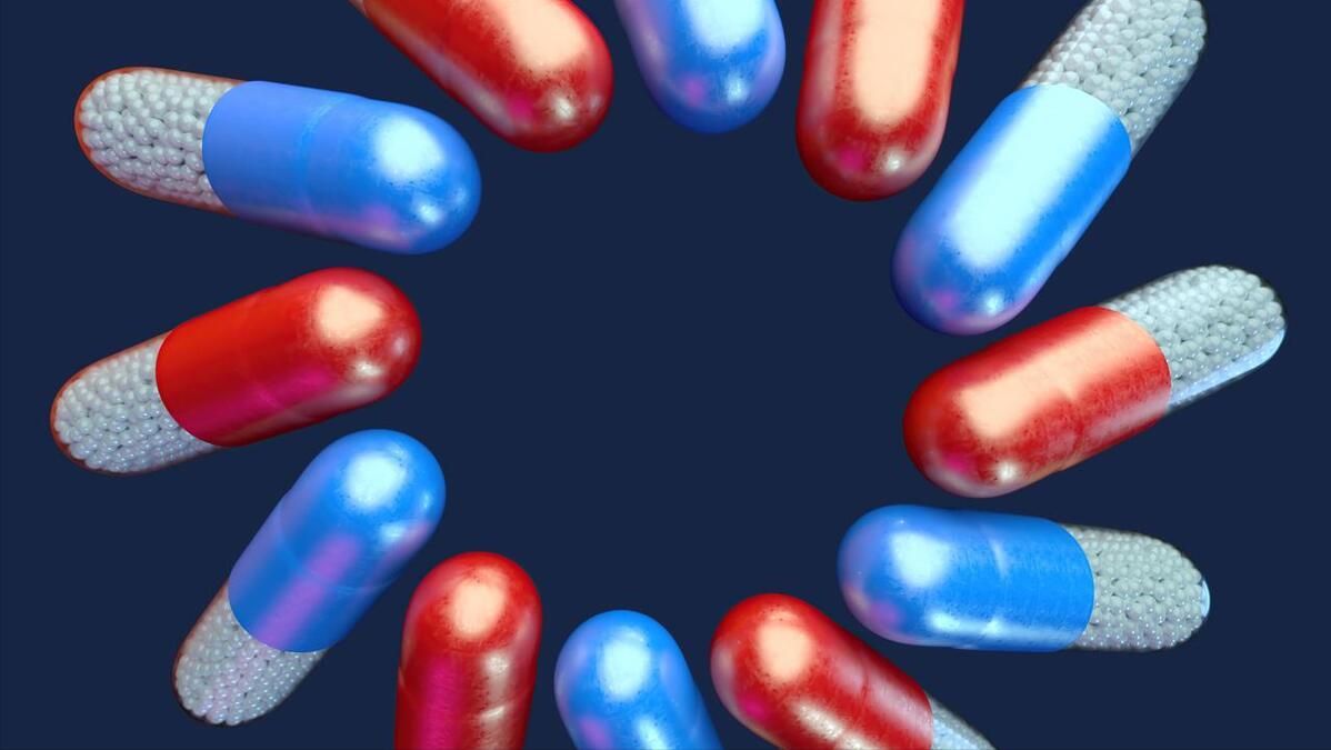 脚后跟起皮粗糙干裂涂维生素e,脚后跟干裂吃维生素b12行吗