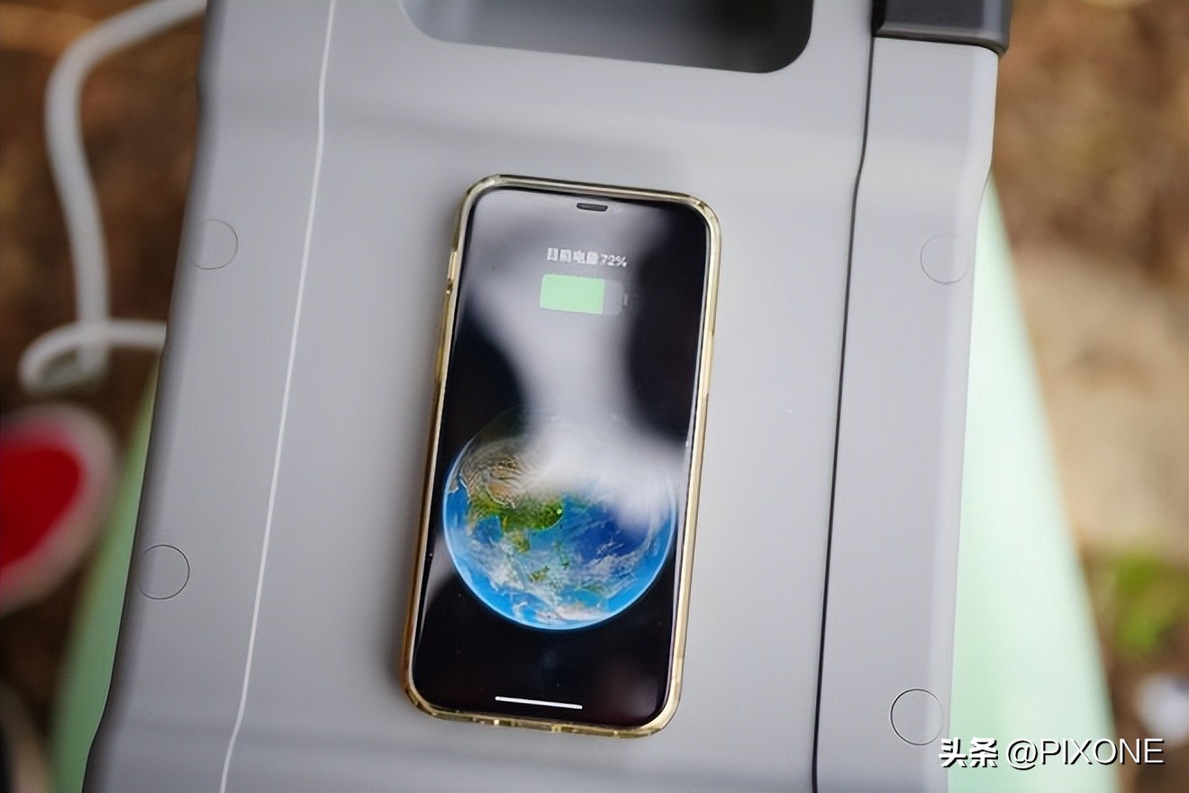 百克龙户外电源对比电小二,百克龙户外电源测评