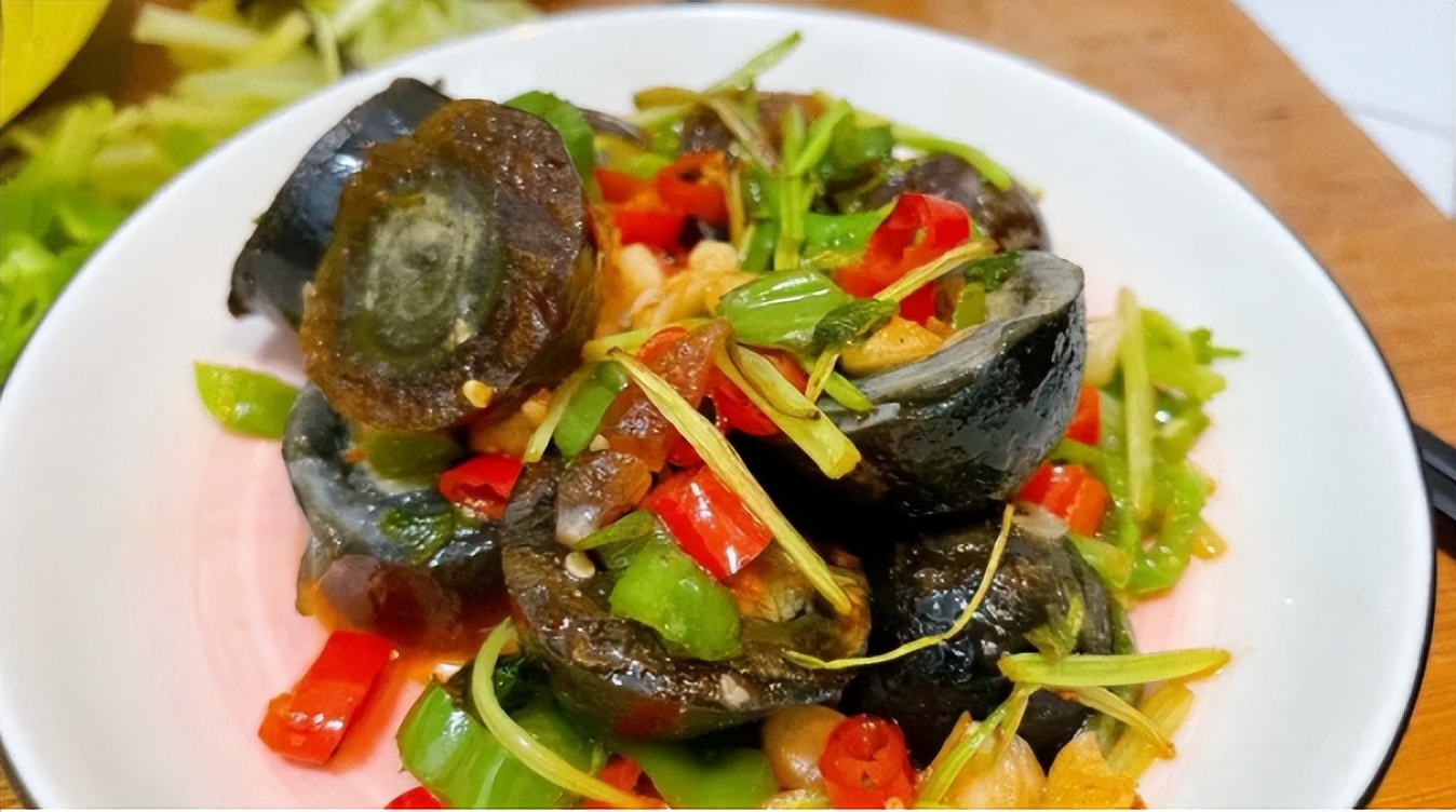 含铅皮蛋和无铅皮蛋的区别,皮蛋里含的铅有多大危害