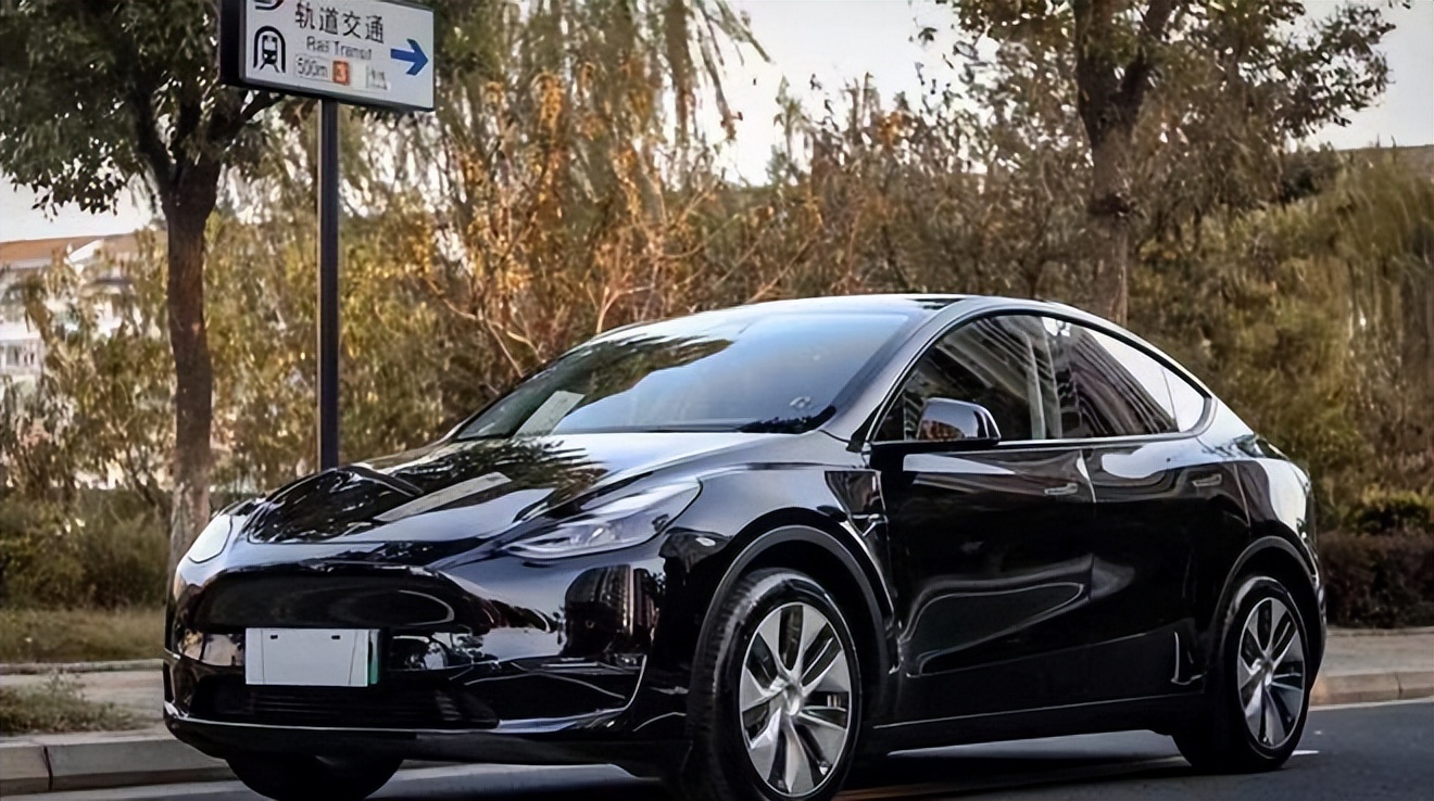 电动汽车和燃油车成本,电动汽车真的比燃油车省钱吗