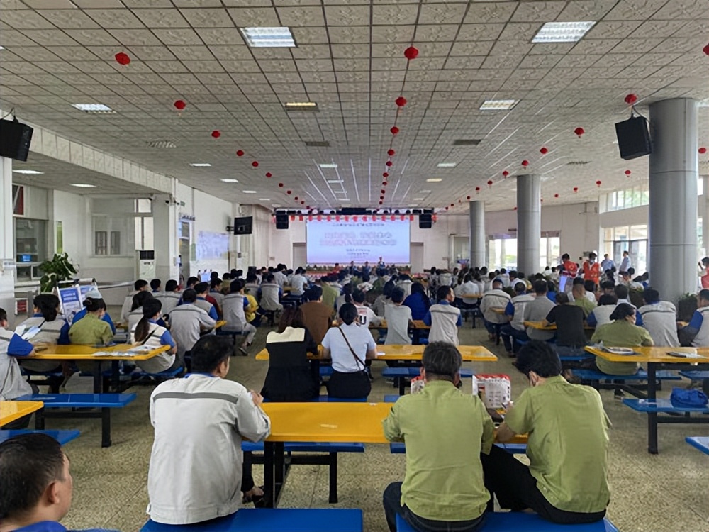 社区开展禁毒宣传进企业活动简报,共建平安家园禁毒宣传