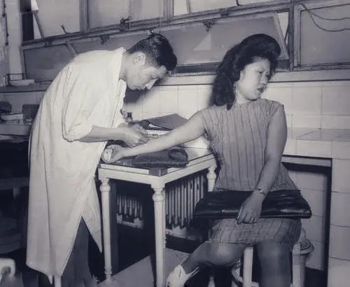 新中国禁娼纪实之二，为什么不能嫖娼，各位可以了解一下