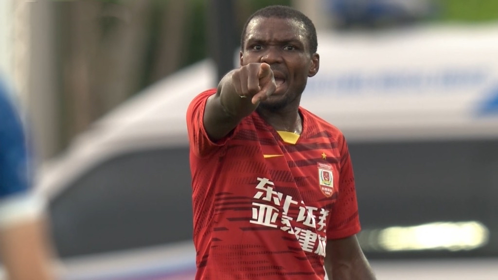 陈洋带长春亚泰打了多少场比赛,陈洋长春亚泰下课了吗