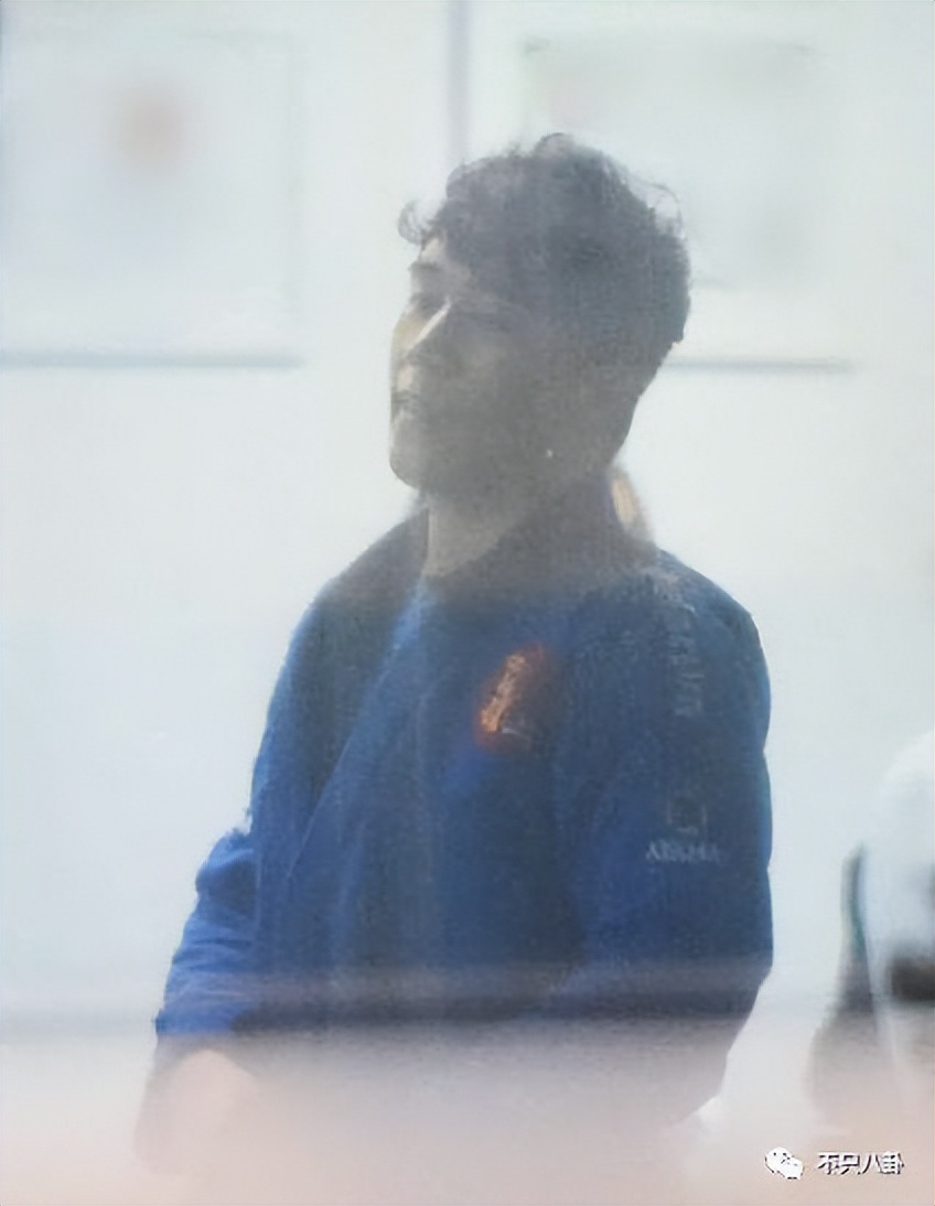 玩咖人设不改，出狱后他的生活更滋润了？