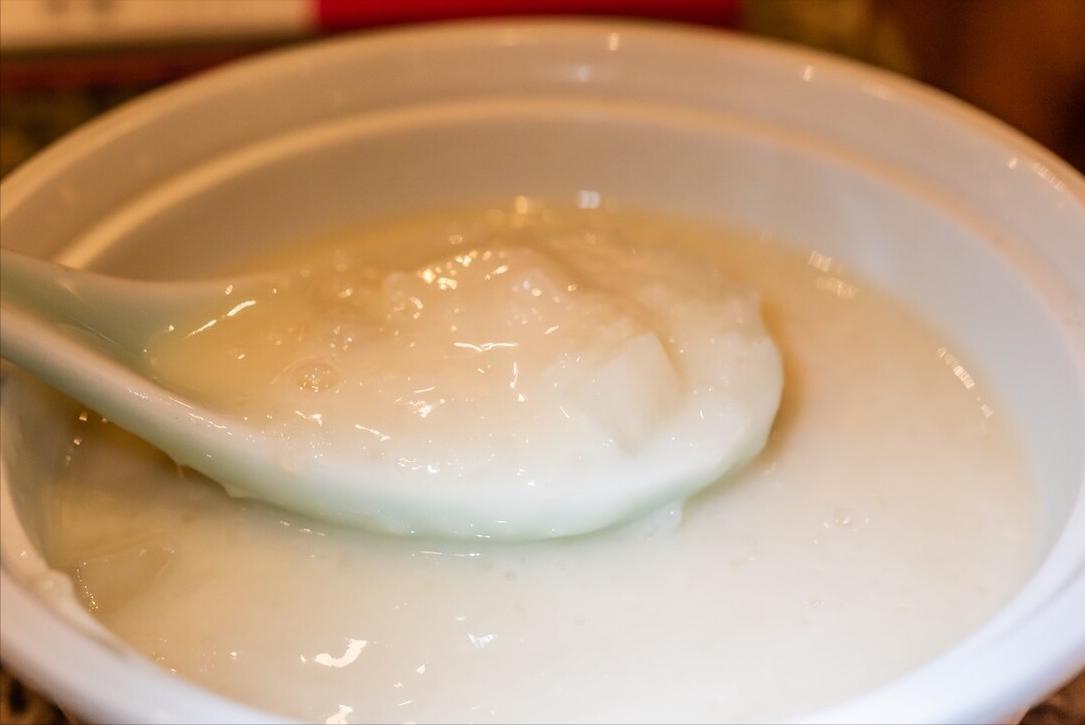 秋季山药五谷杂粮豆浆,春季适合喝的山药豆浆