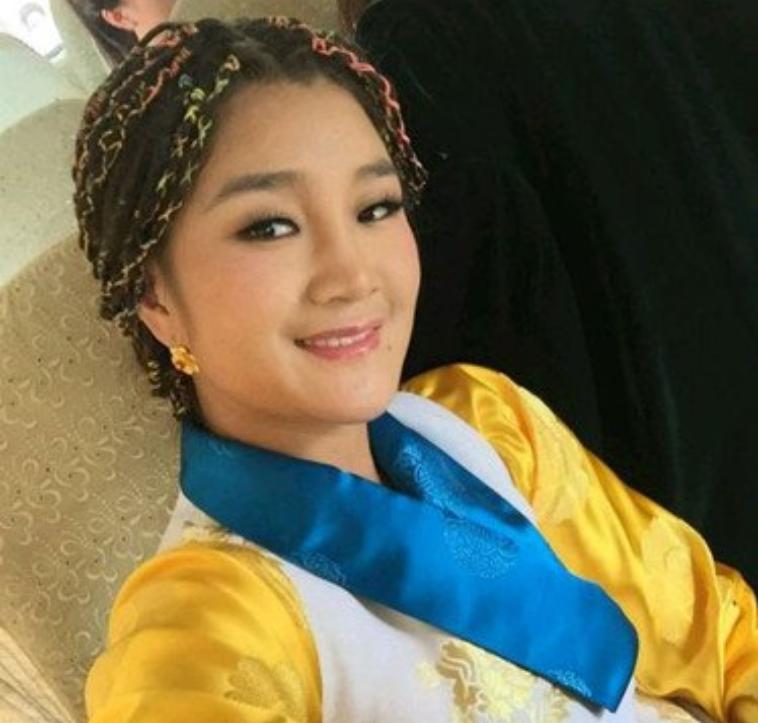 降央卓玛自曝成长经历,降央卓玛一共几次婚姻