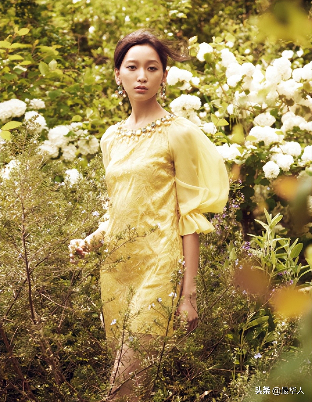 最惨星二代:父亲出轨,丈夫出轨,母亲迷信*教邪**欠下巨债