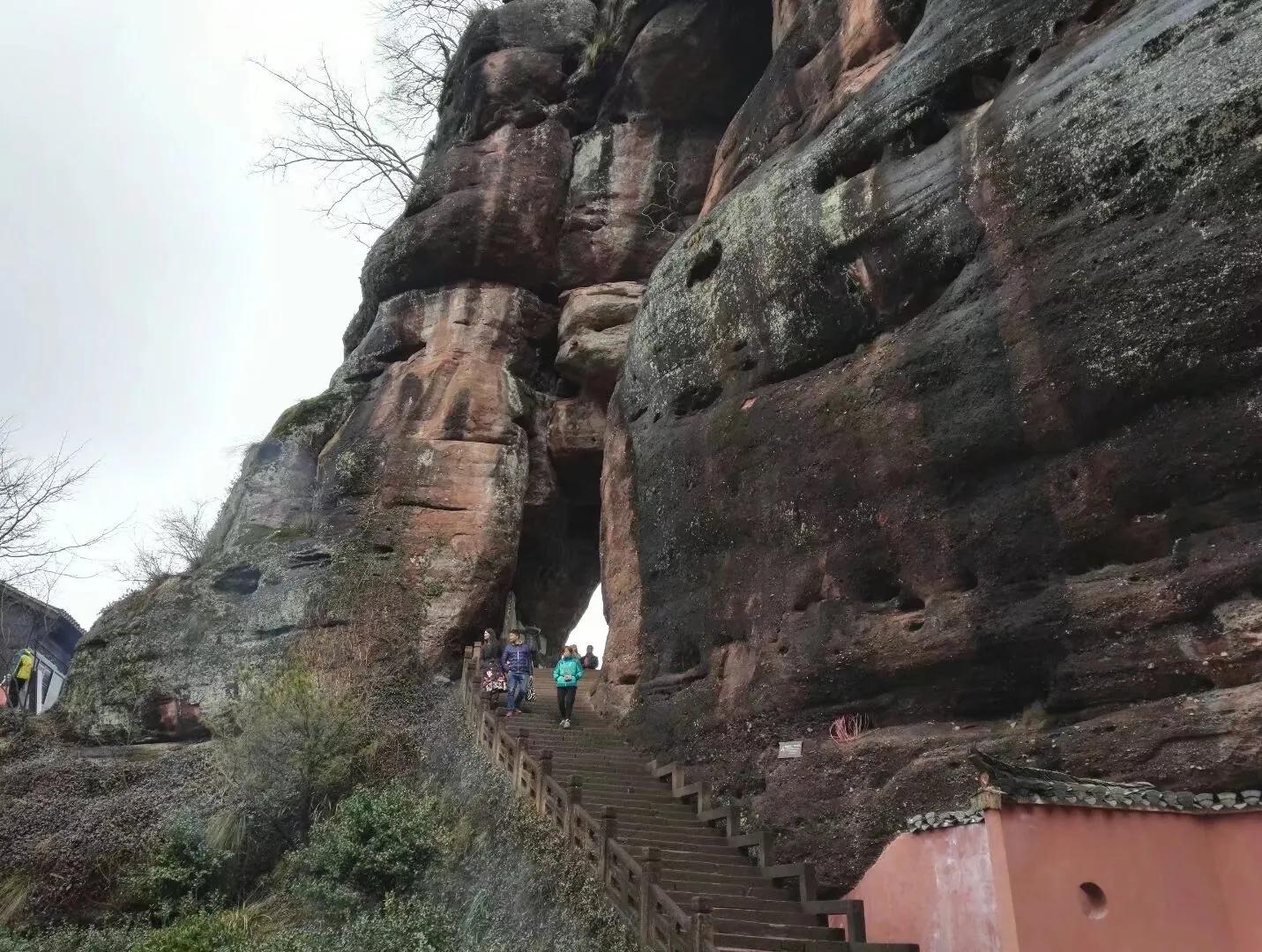 齐云山还算道教四大名山吗,安徽齐云山怎么称为道教名山呢