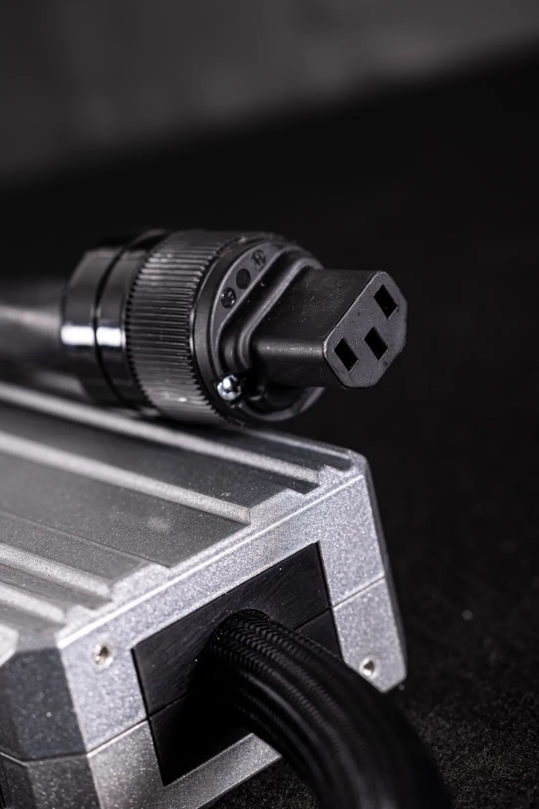 mit电源线,mit旗舰信号线如何