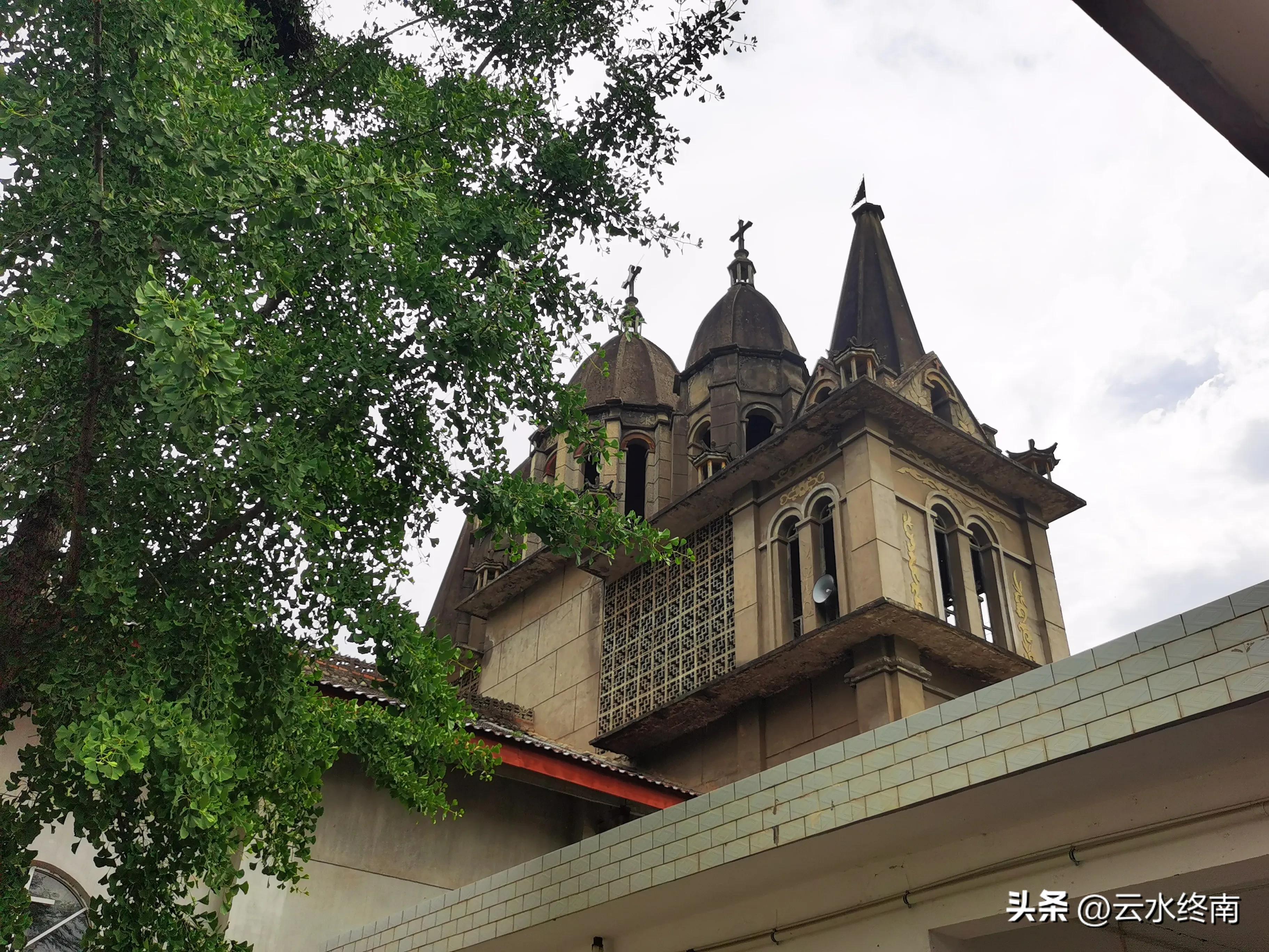 秦岭耶稣教堂,探秘圣殿山耶路撒冷的宗教圣地