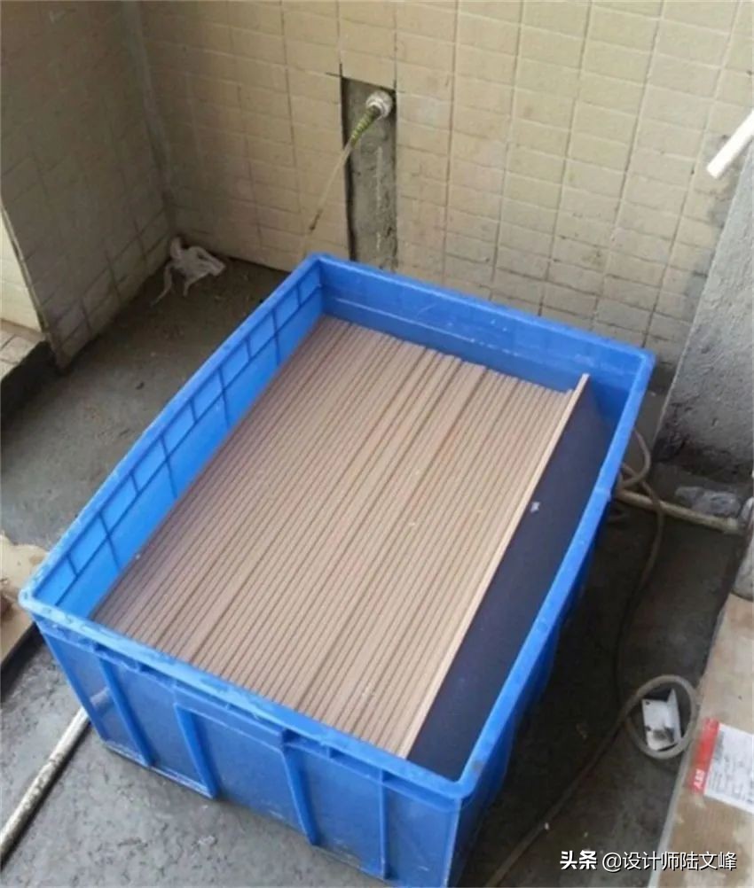 卫生间水管施工要注意这4项,卫生间薄贴瓷砖需要做二次排水吗