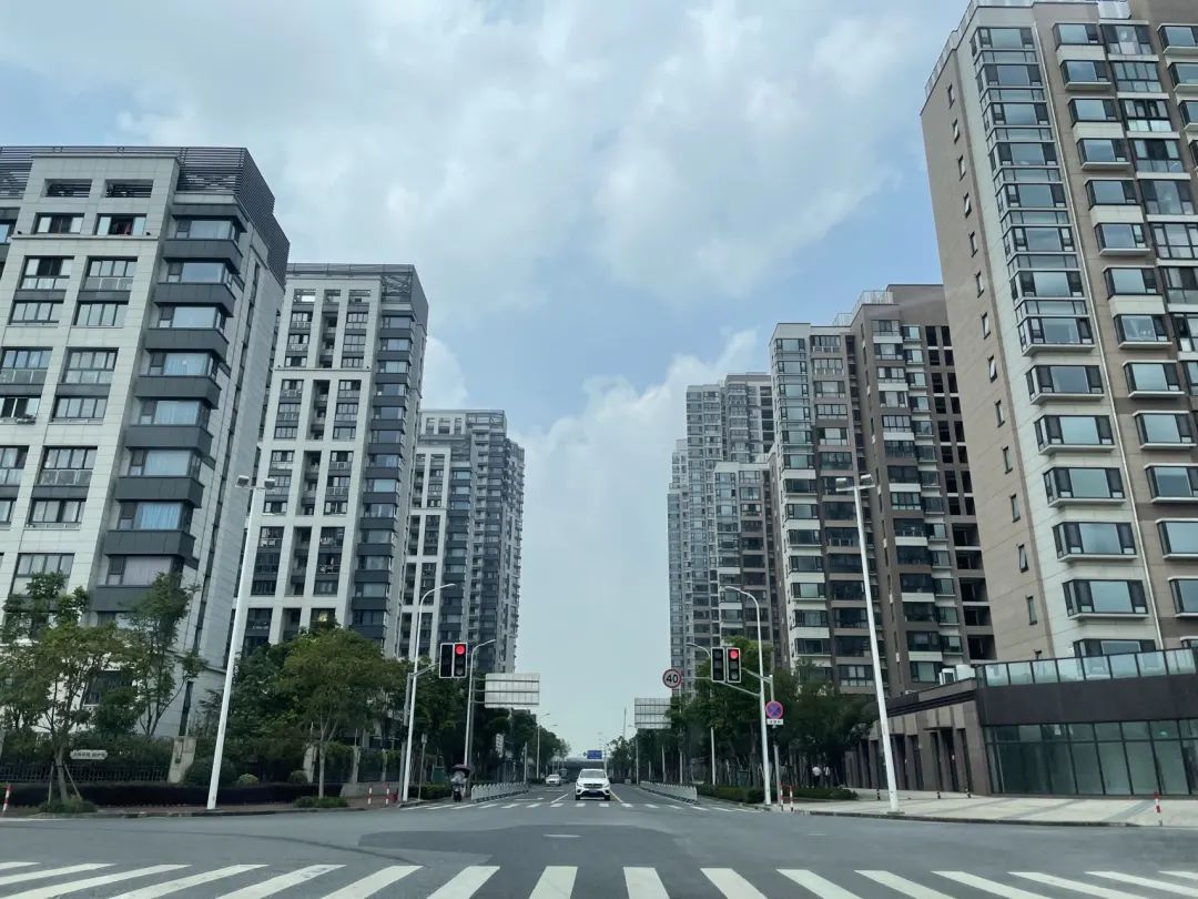 上海五大坑盘,实探上海楼市