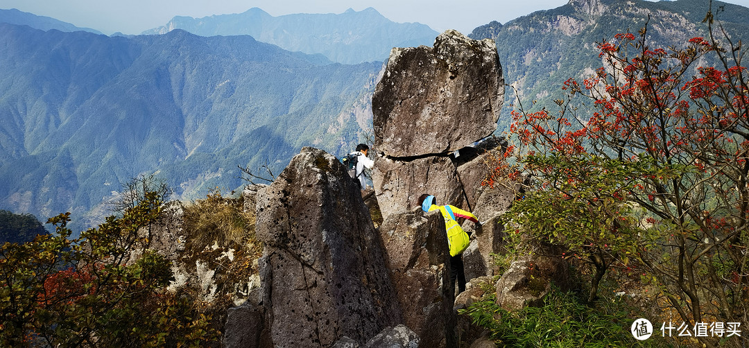 去登山选择哪些装备比较好,北疆徒步雪原必备装备