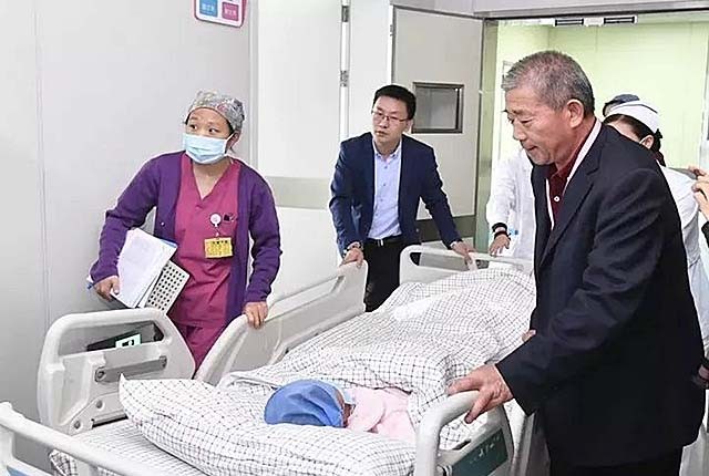 3年前，67岁妈妈不顾子女断绝关系，坚持产女，宣称：我有退休金