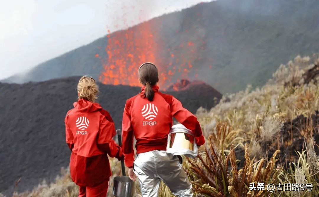 中国空间站宣传图带文字,中国空间站的简介和创意思路