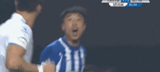 足球动态图特效,足球动态图