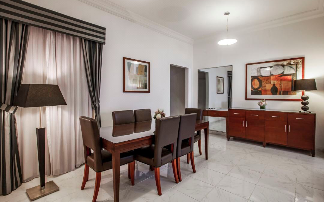 奖项认可+驴友好评，推荐沙迦金沙酒店和公寓，4个理由足矣