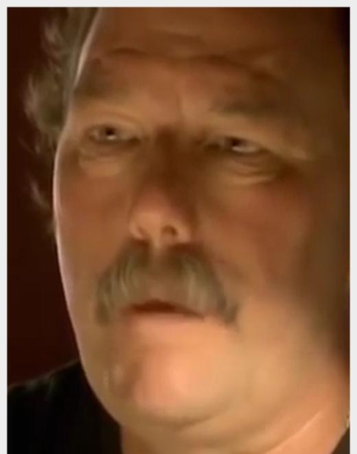 囚犯硬刚狱警，“德州7子”的硬核越狱事件，狱警还挥手示意