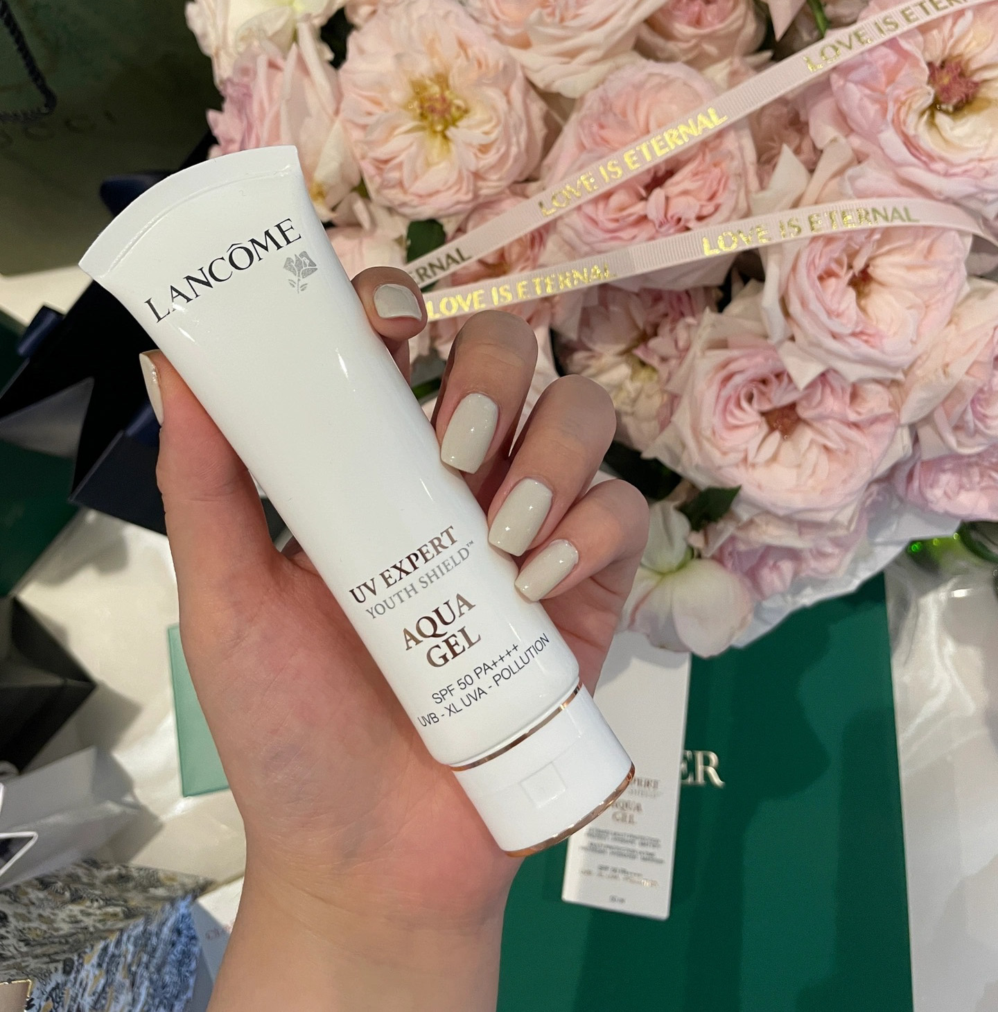 哪款防晒霜防晒效果最好最安全,防晒霜排名十大公认好用的防晒