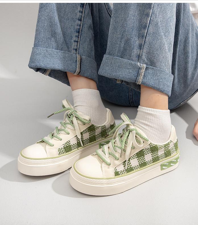 50多岁女人冬季穿什么鞋子好看,50岁女性穿什么鞋子百搭