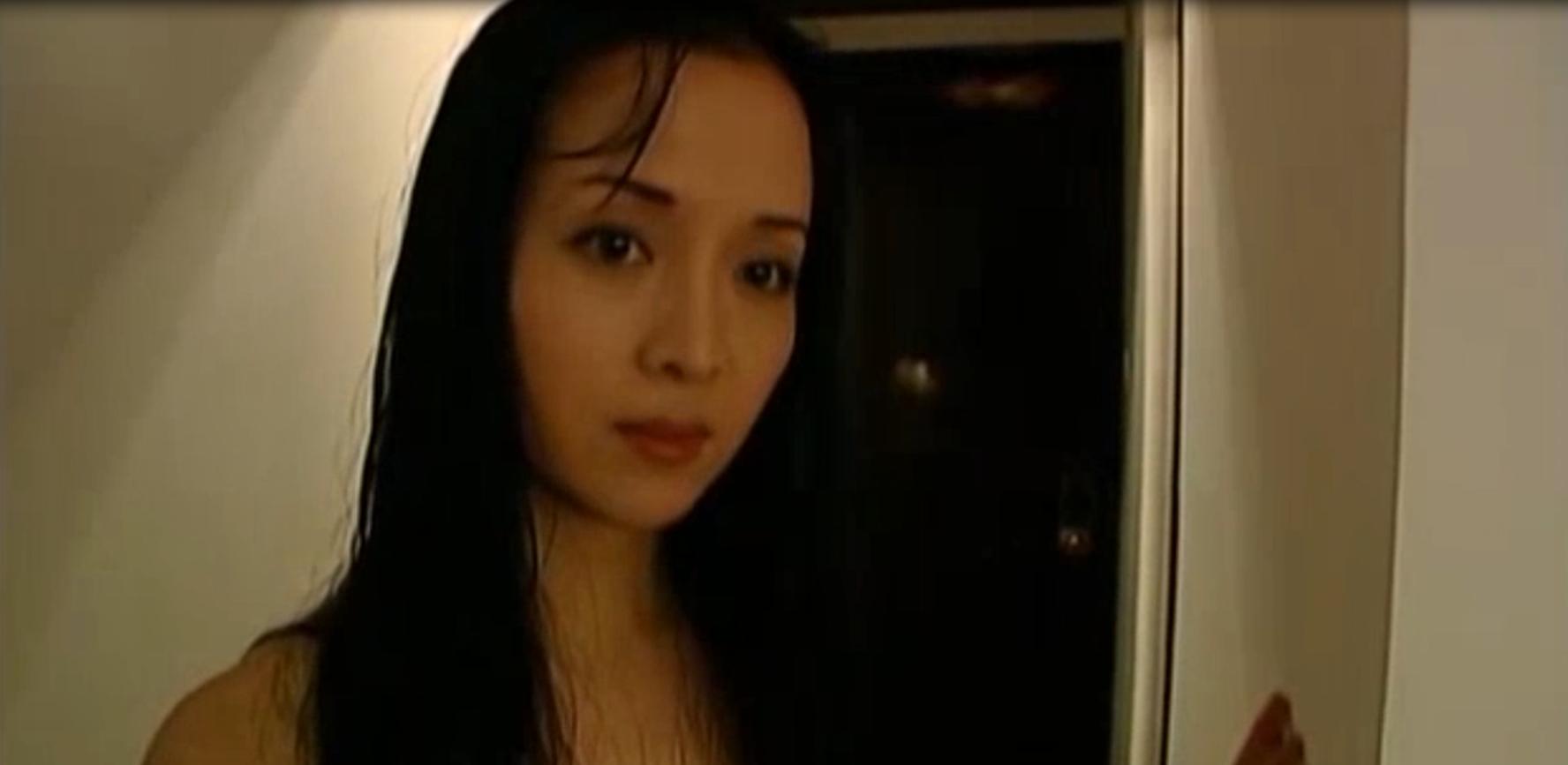 人性与欲望交织的*理片伦**，丈夫抛弃糟糠之妻，结局让他后悔万分