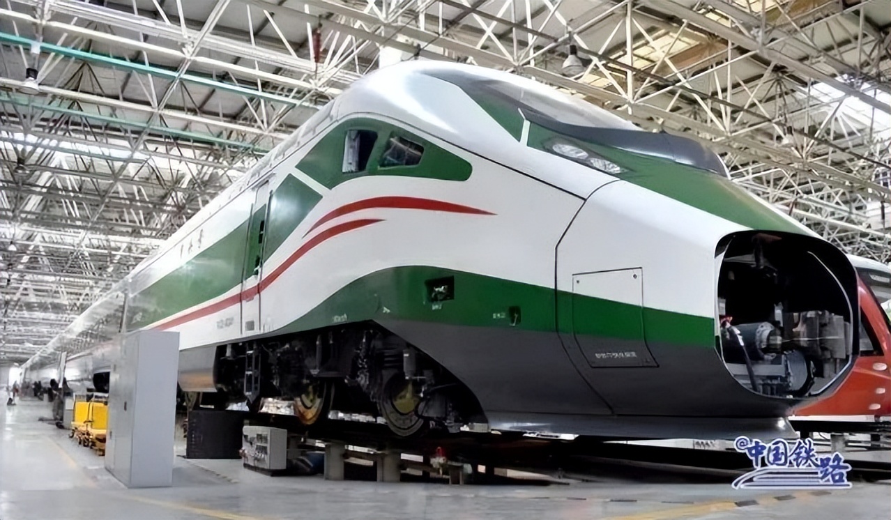 二等座最低264元，昆明⇌成都只需7小时！新成昆铁路12月26日全线贯通运营