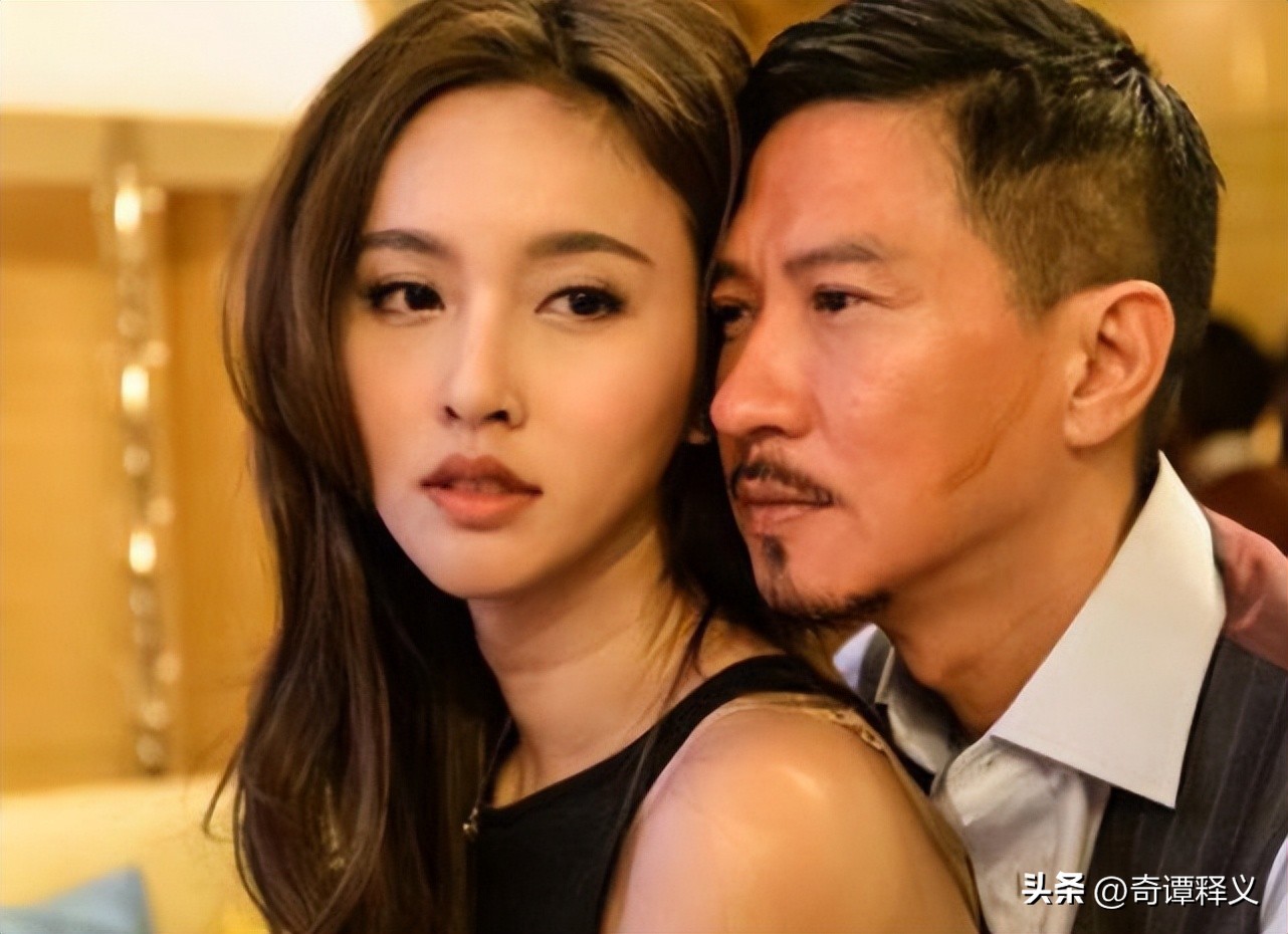 泰国最美变性艺人宝儿与富豪订婚,泰国变性皇后宝儿出席活动