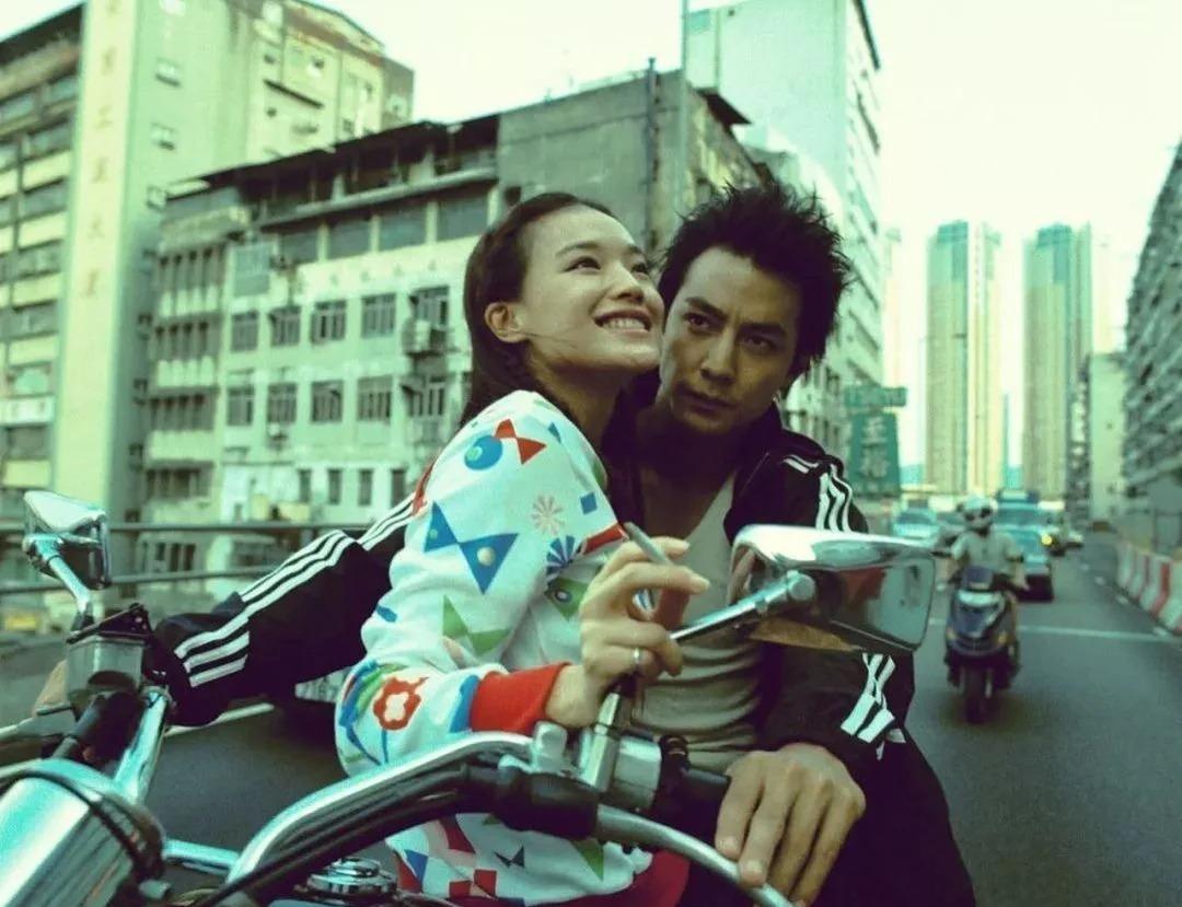 1949年，毛主席进北平时的一组老照片，穿着军棉大衣气场强大