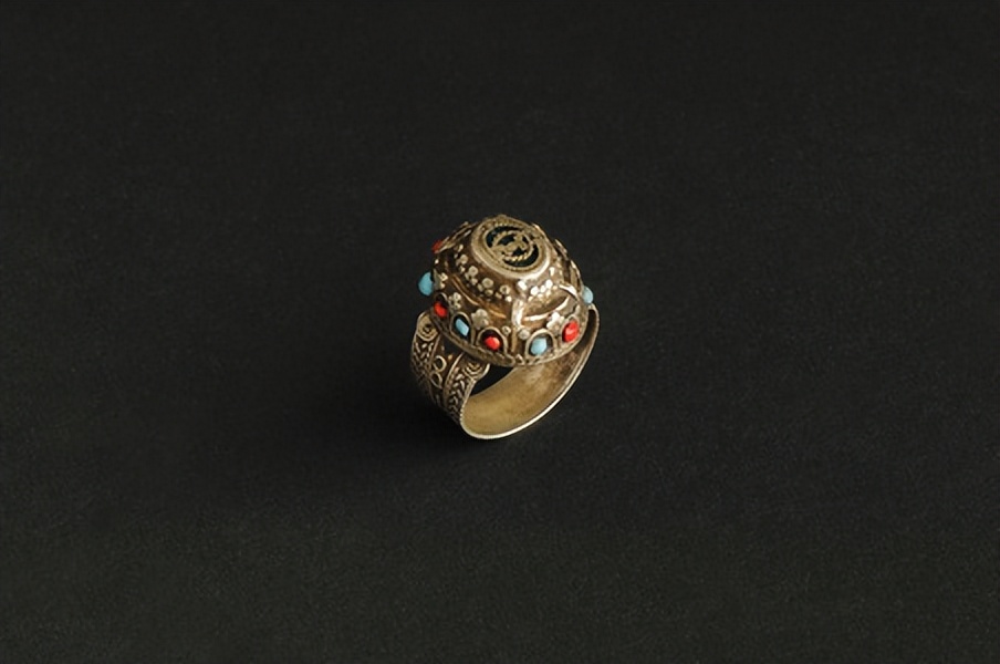 古代的戒指有用吗,古代的戒指是什么样子的