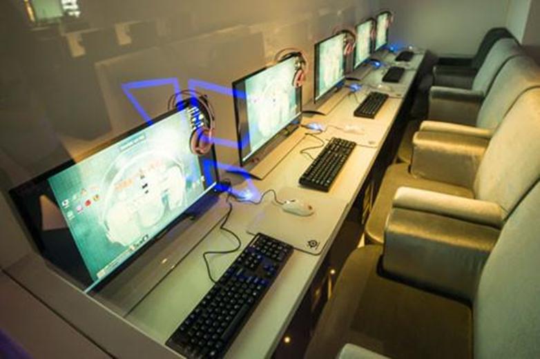 工作日记记录我的一天,第一次去网吧当网管