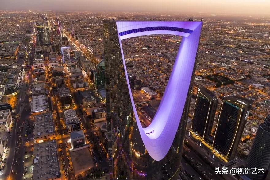 2021年无人机影像大赛冠军,2018年中国无人机摄影大赛第二名