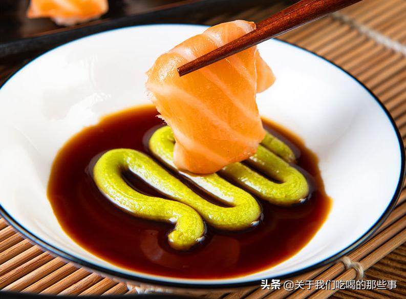 芥末是什么做的为什么那么鲜辣,芥末是什么做的原理