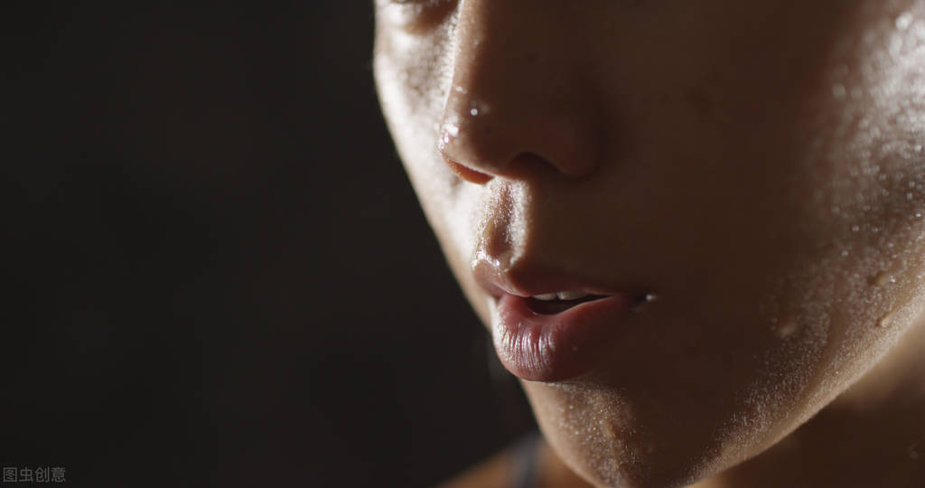 9个月的宝宝头上汗多是什么原因,头上汗多是什么原因引起的女人