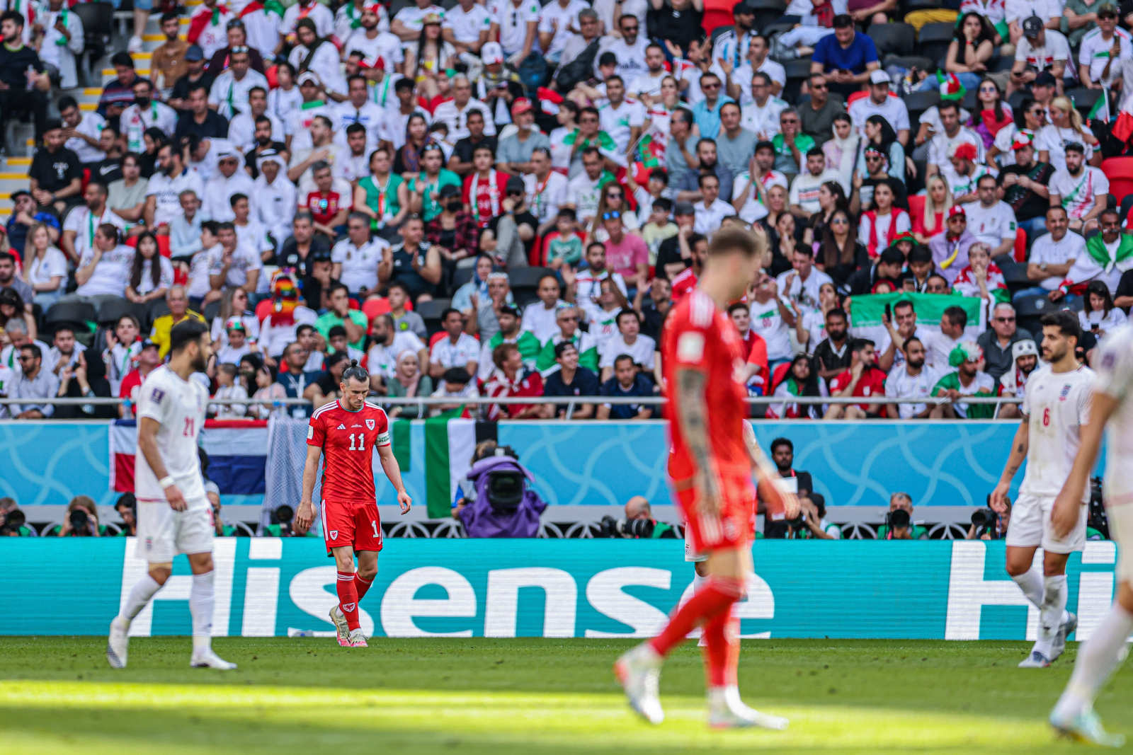 补时连入两球逆转,伊朗最后3分钟进2球