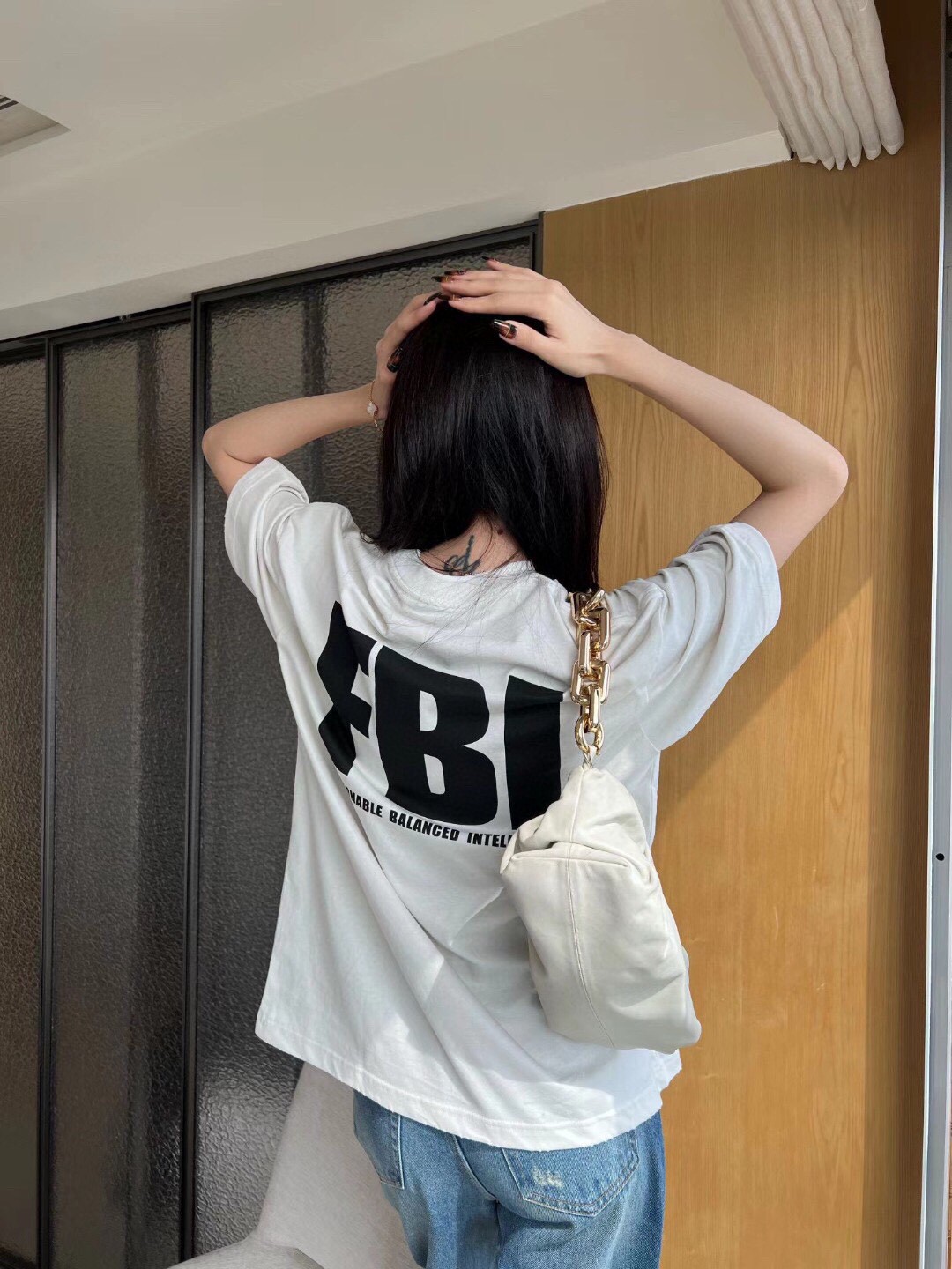 巴黎世家杏色短袖穿搭,巴黎世家fw21麦穗短袖