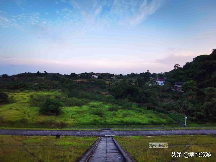 自贡看日落的好地方,自贡夜景打卡景点