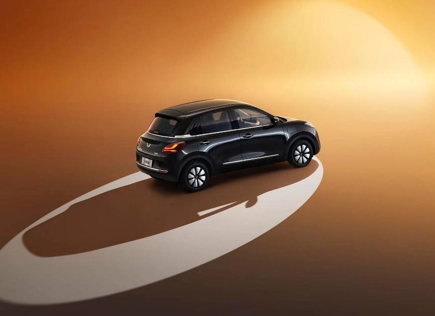 50到60万买什么车,女士开的车推荐50到60万