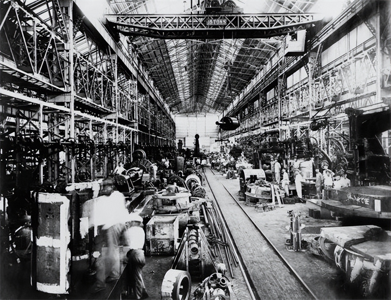 日本二战超级战舰被潜艇击沉,日军超级战舰被击沉