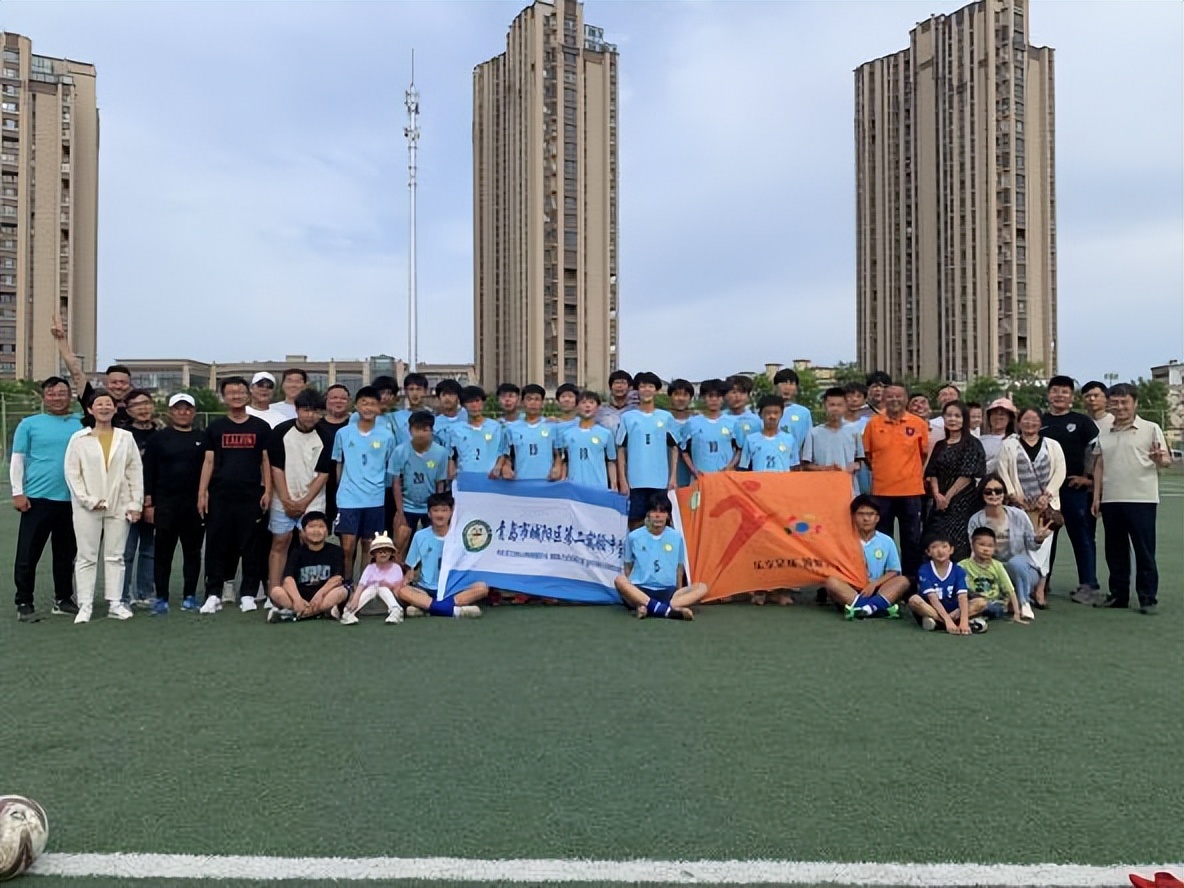 【喜报】又夺冠！城阳区第二实验中学男足成功卫冕“市长杯”足球赛冠军