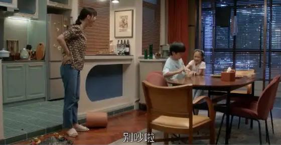 职场妈妈24小时安排表,职场妈妈建议调整上下班时间话题