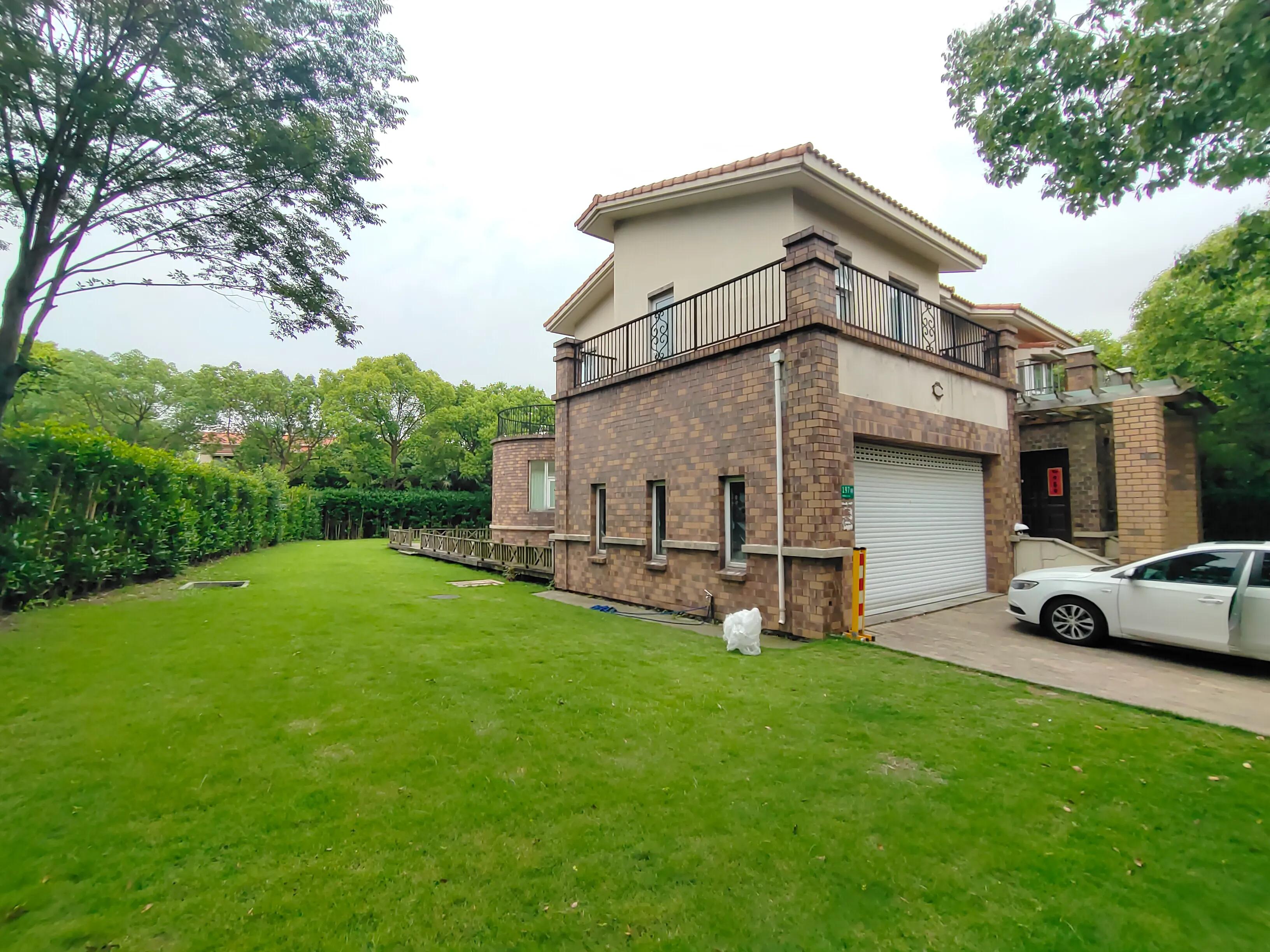 总价180万二手稀缺独栋别墅带院子,中房森林溪谷独栋别墅