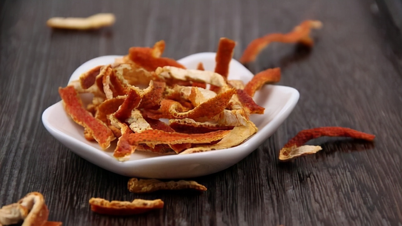 经常叹气肝郁气滞，容易生病长结节，中医教你疏肝解郁，轻松解决