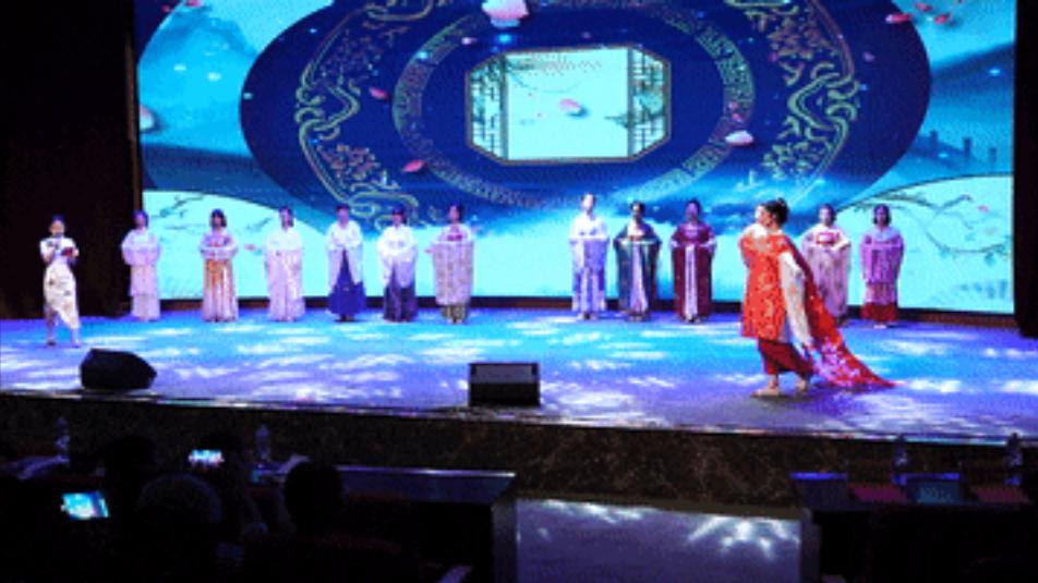 央媒网友热议,央媒密集关注点赞福建