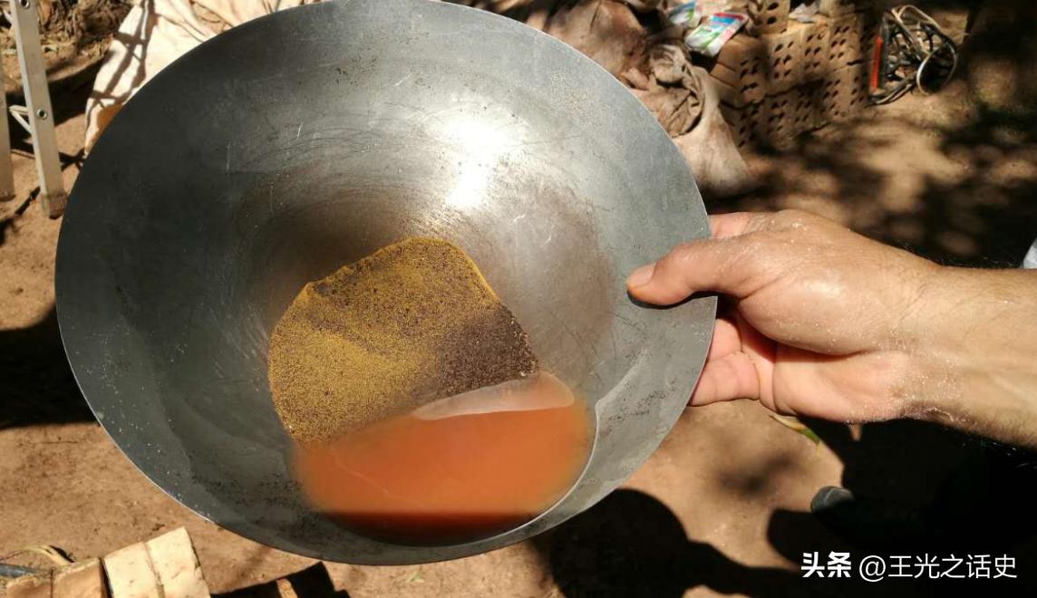 除了踢球就是守门,除了踢足球我还能干什么