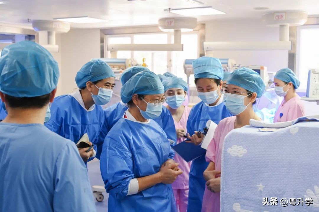 喜讯！粤东首家！汕头大学医学院第一附属医院通过新标准三甲复审